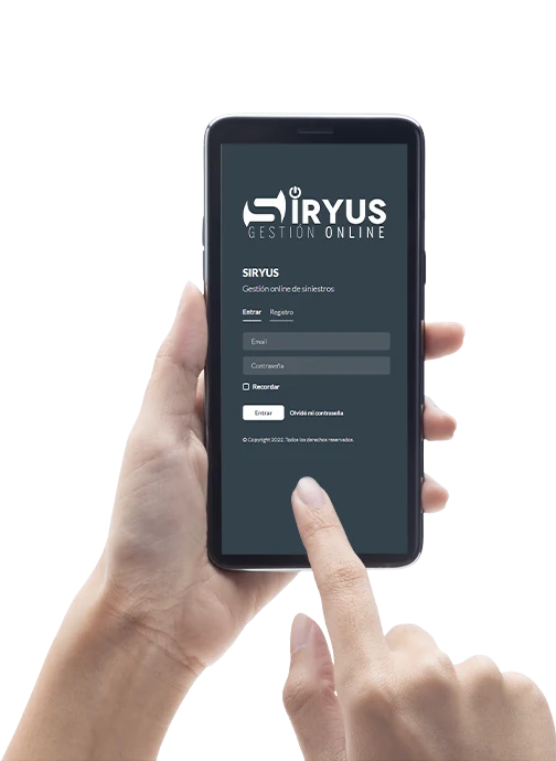 App móvil de Siryus para operarios, con la ficha del expediente y el parte de trabajo